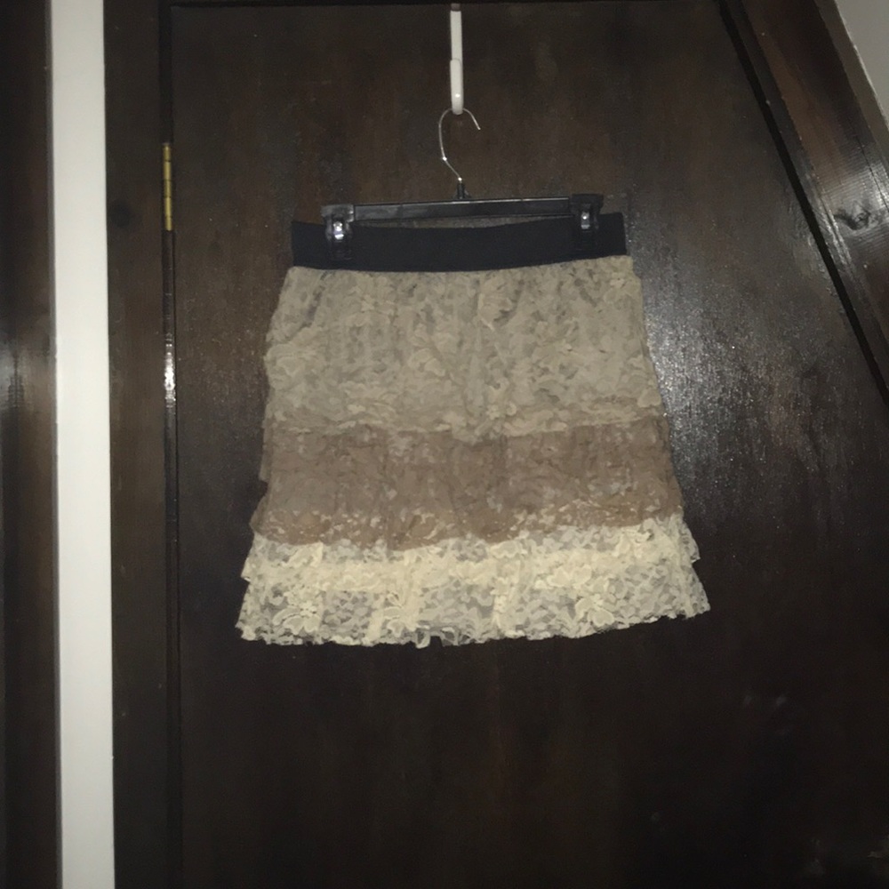 Lace layered skirt!